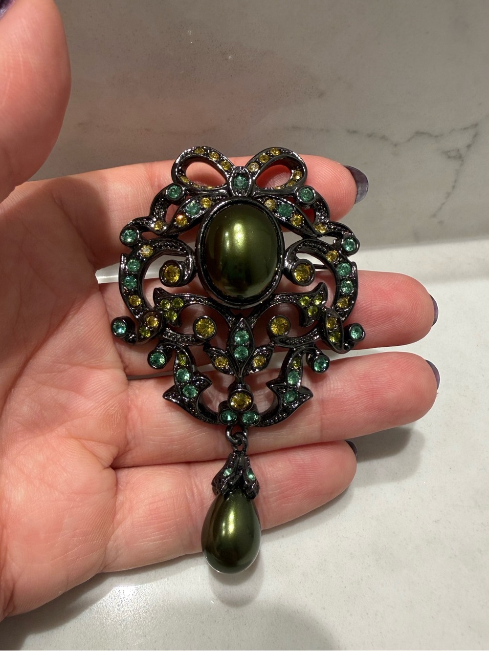 Vintage Joan Rivers Large Green Rhinestone Brooch